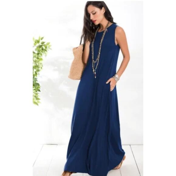 Milan Kiss Dresses & Skirts - Milan Kiss- Dress Women's size XL NWT with pockets